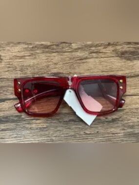 Free People Brisbane studded rectangle sunglasses - firecracker red